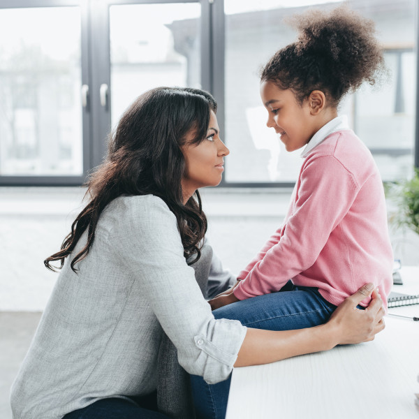 Když nám děti lžou. Proč to dělají a jak správně reagovat.