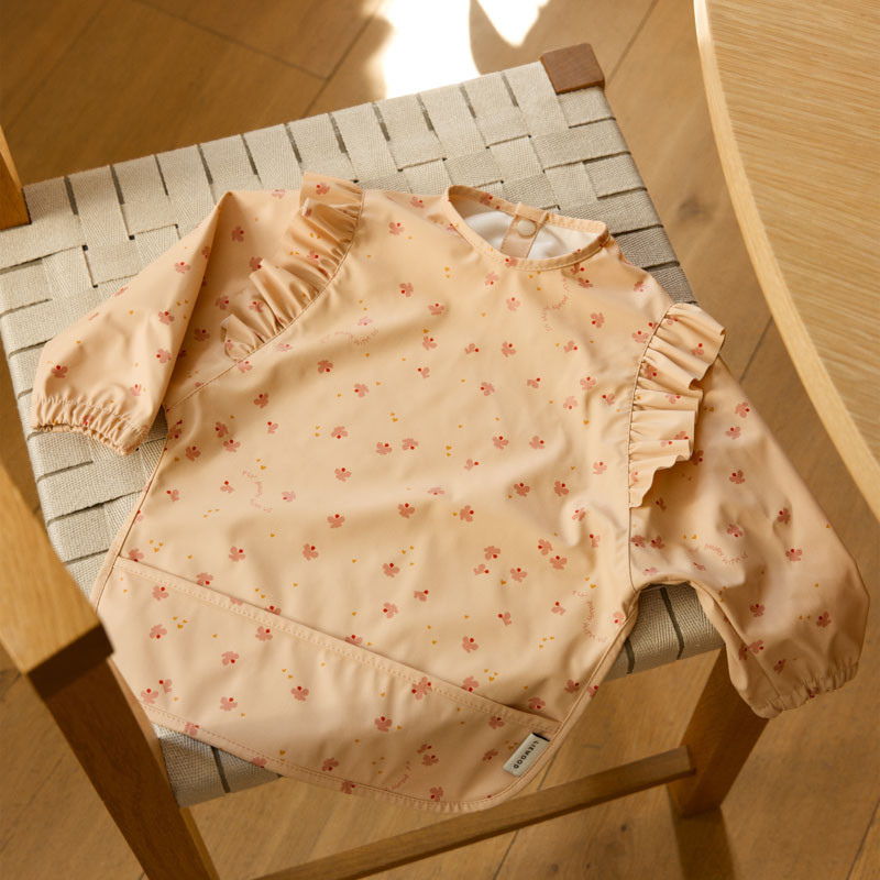 LIEWOOD bryndák s rukávy Merle Ruffle Mini Butterfly / Apple blossom