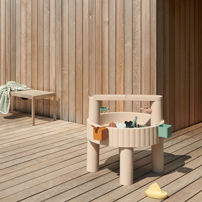 LIEWOOD stolek na hraní Sepp Sandy multi mix